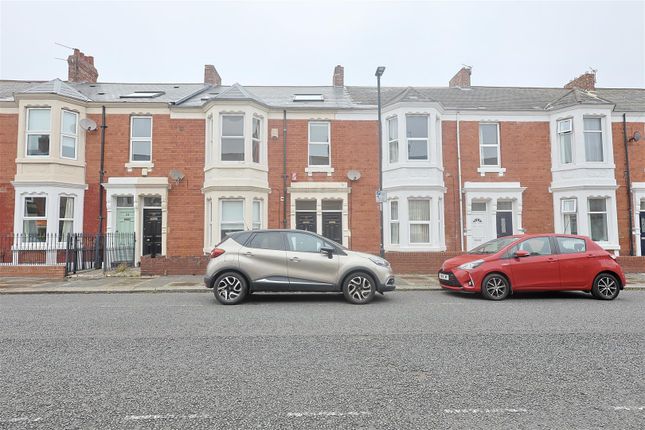 Hazelwood Avenue, Newcastle Upon Tyne photo 3