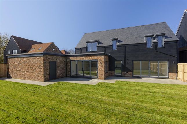 5,, Kings Oak Drive, Sandwich photo 2