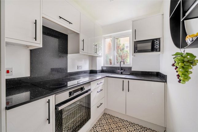 Flat 45,, Beck Court, Beckenham photo 5