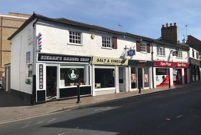 Thumbnail Commercial property for sale in Church Street, Staines