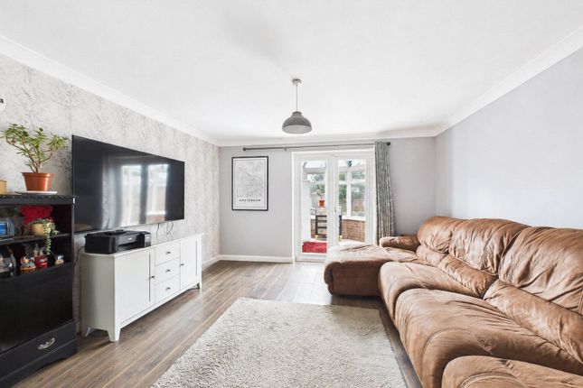 11, Edward Street, Essex photo 2