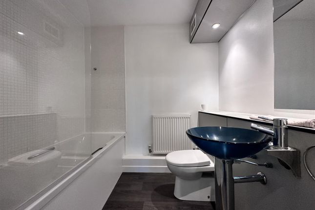 Flat 2, City Heights, Thorpe Road, Norwich photo 3