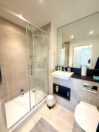 flat 48, Farine Avenue, Hayes photo 3
