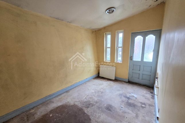 47, Lees Hall Road, Dewsbury photo 4