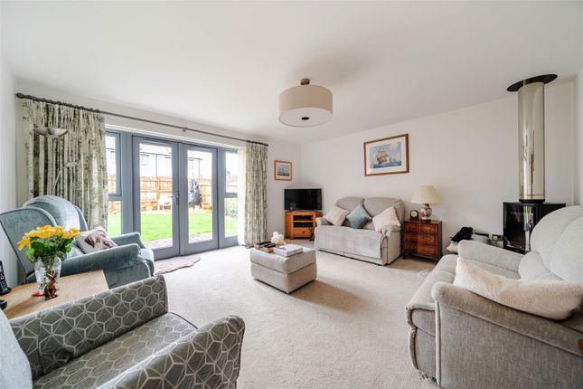 6, Old Crown Road, Shaftesbury photo 2