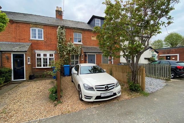 Thumbnail Terraced house to rent in Ascot, Berks