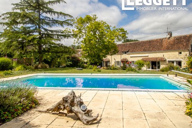 Thumbnail Villa for sale in Couture-Sur-Loir, Loir-Et-Cher, Centre-Val De Loire