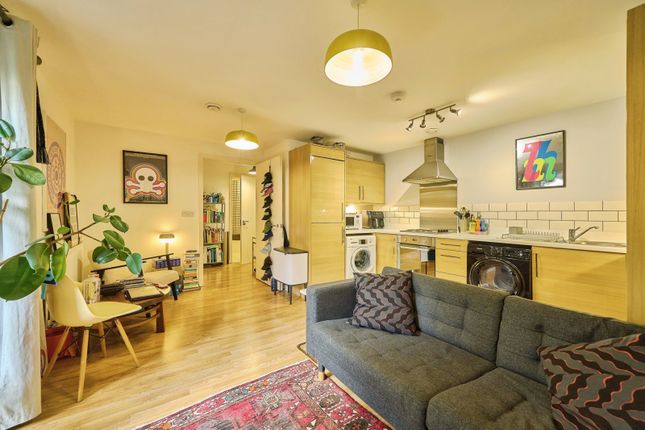 Flat 103 Nariad House, 2, Guglielmo Marconi Mews, London photo 3