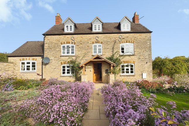 5-bed house on Unknown, Bicester, £6,500/mo