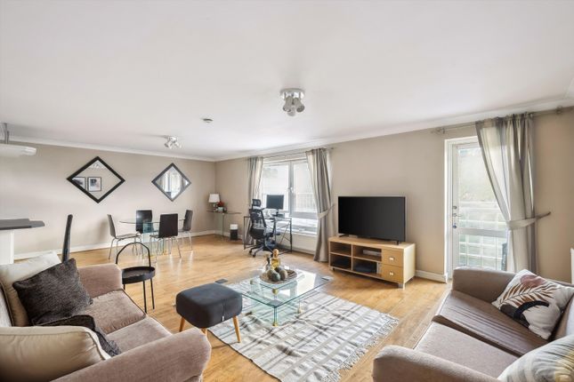 Thumbnail Flat to rent in Stockholm Way, London E1W.