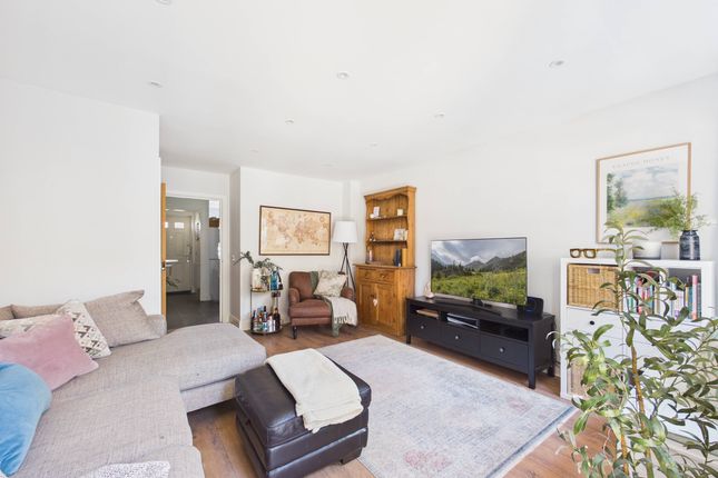 20 Siareys Close, Chinnor photo 2