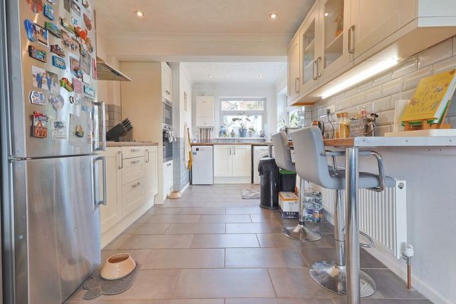 25, Peaseditch, Brixham photo 3