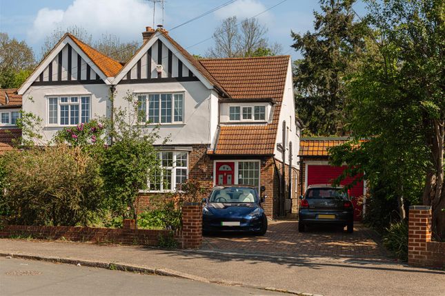 Thumbnail Semi-detached house for sale in Ringwood Avenue, Redhill