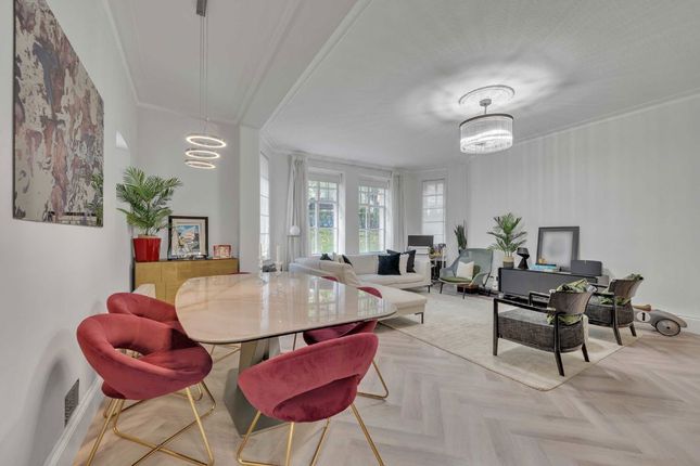1 Clive Court, 75, Maida Vale, London photo 2