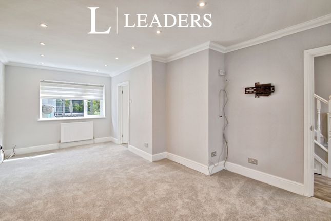 3, Springfield Avenue, Brentwood photo 4