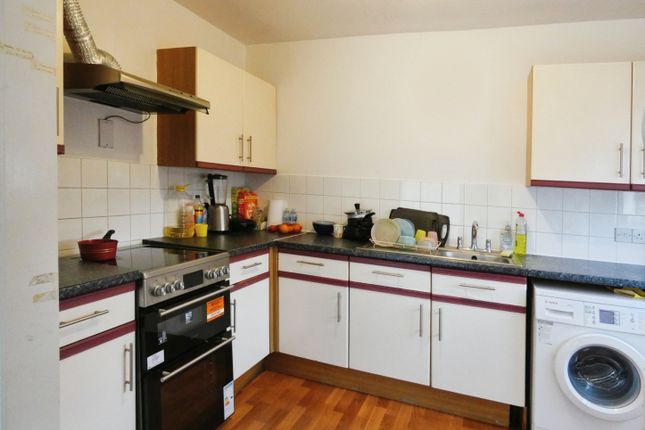 Jasmine Court, 30, 138, Woodcote Road, WALLINGTON photo 3
