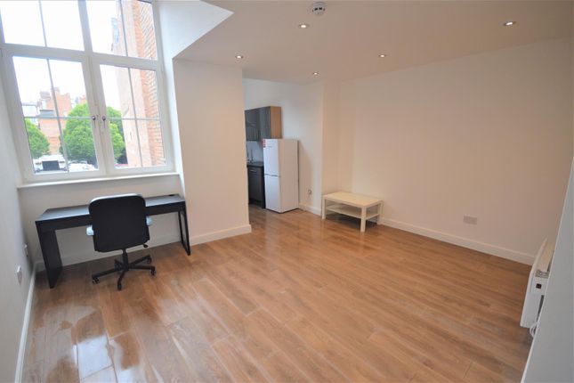 Thumbnail Flat to rent in Albion Street, Leicester