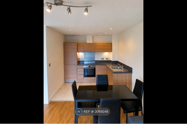 Limehouse Basin Marina Flat, Commercial Road Limehouse Basin, London photo 5