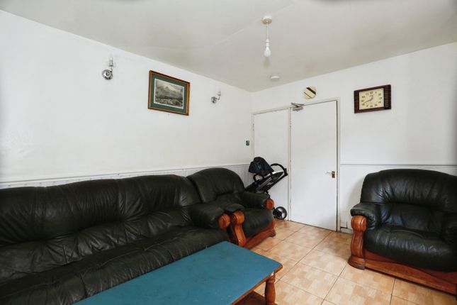 11, Ashford Street, Stoke-on-Trent photo 4