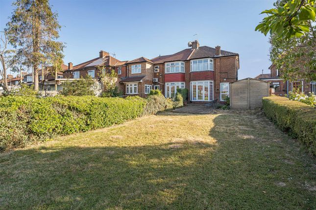 98, Whitton Avenue East, Greenford photo 2
