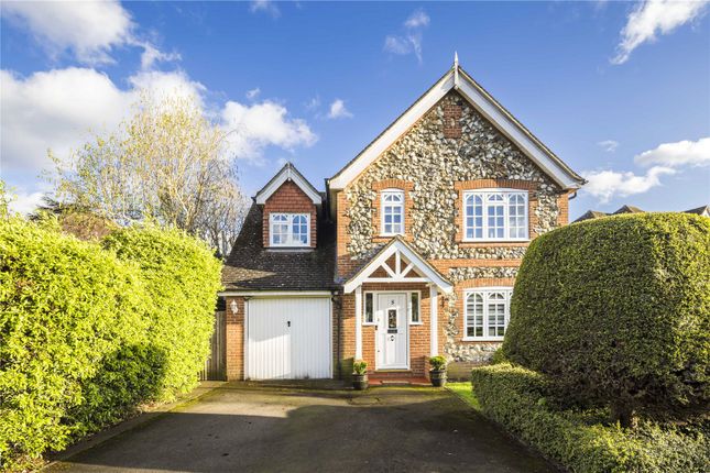 Thumbnail Detached house for sale in Verwood Drive, Cockfosters, Hertfordshire