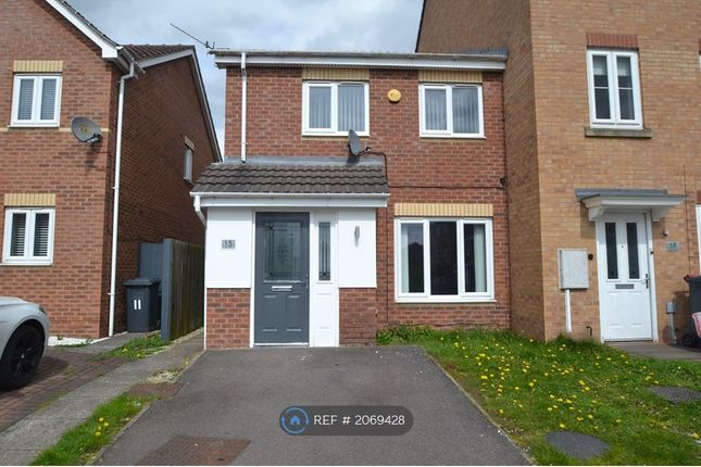 Thumbnail End terrace house to rent in Longfield Avenue, Nottingham