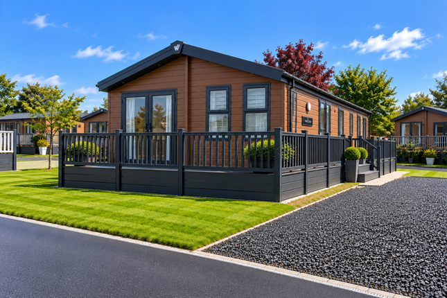 2-bed house on Oakwood Retreat Country Park, Bull Balk, YO41 4DD, Newton upon Derwent, £139,995