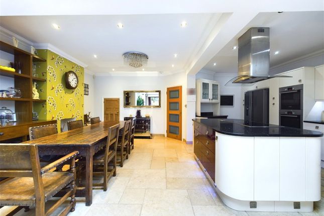 End terrace house for sale in Rugby Road, Worthing