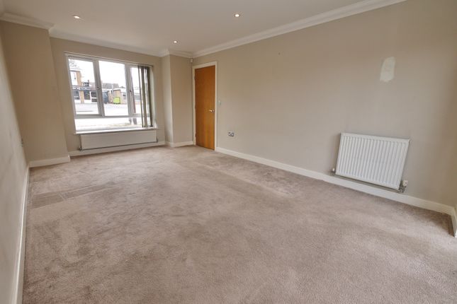2, Heyford Court, Doncaster photo 2