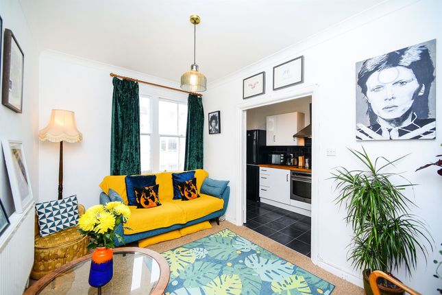 Flat 4, 9, College Road, Brighton photo 4