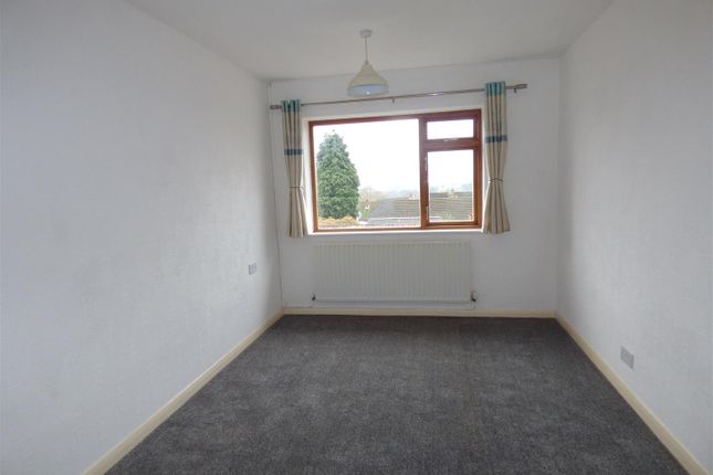 39, Sisley Avenue, Nottingham photo 4