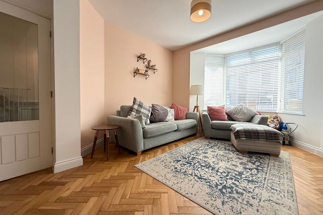 2 Cwmdare Road, Aberdare photo 3