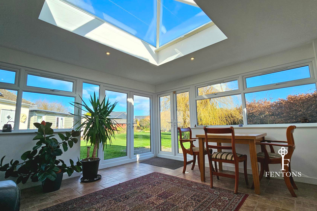 36, Frinton Road, Kirby Cross photo 4
