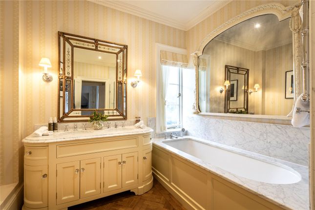 Principal Bathroom