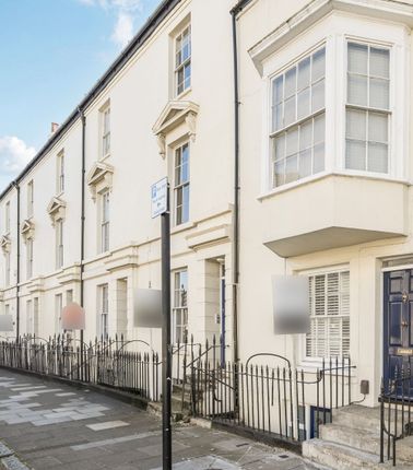 85 Bernard Street, Southampton photo 4