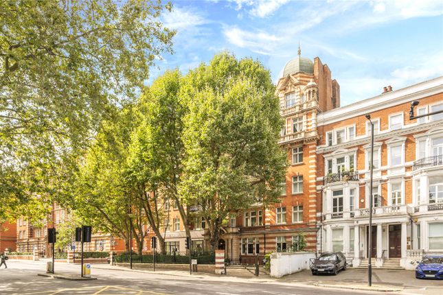 Thumbnail Flat for sale in Blomfield Court, Maida Vale