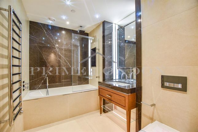 Flat for sale in Milford House, 190 The Strand, London