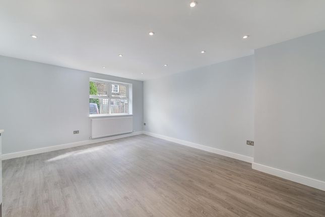 Flat for sale in Deburgh Road, Wimbledon