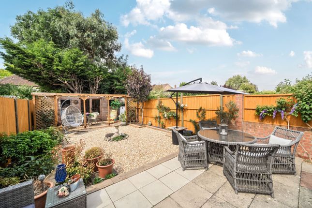 42, Victoria Avenue, Sleaford photo 4