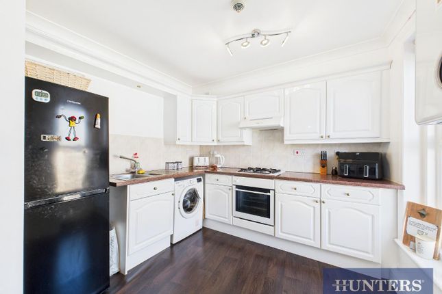 Flat 4, 4, The Crescent, Bridlington photo 4