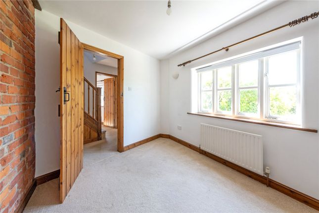 Lilac Cottage,, High Street, Sherborne photo 4