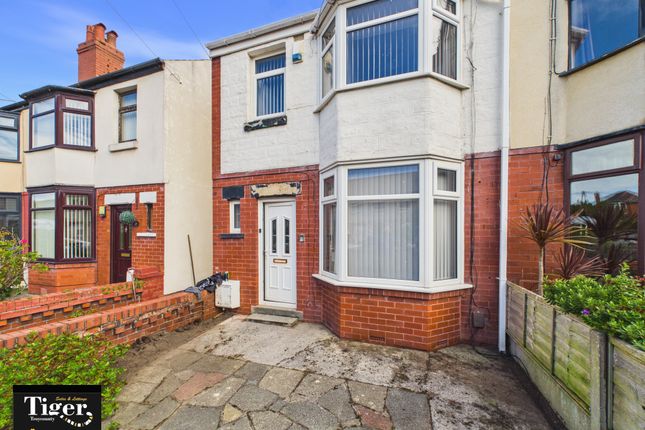 3 bed property for rent in Loxham Gardens, Blackpool FY4