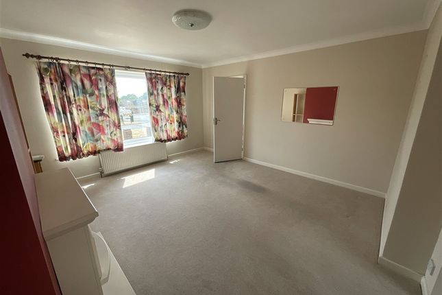Birch Tree Close, Emsworth photo 2