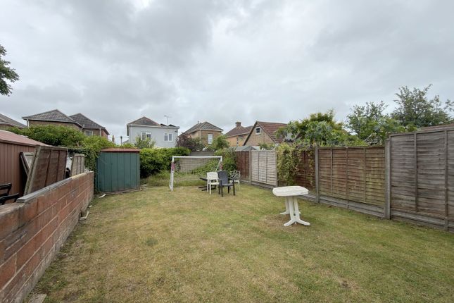 25, Curzon Road, Bournemouth photo 3