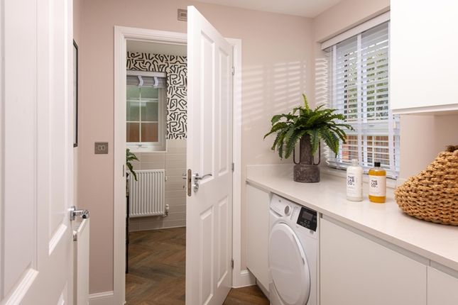 Plot 10, Barratt Homes, Henley Gate, Ipswich photo 4