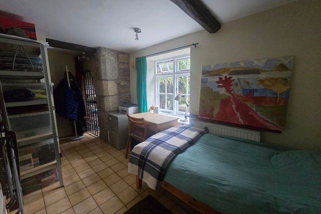 2, Grove Place, Falmouth photo 3