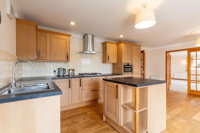 Semi-detached house for sale in Commercial Street, Perth