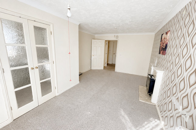 Flat 4, Birmingham photo 3