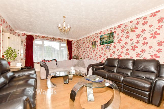 3-bed detached on 88, The Broadway, Herne Bay, £435,000