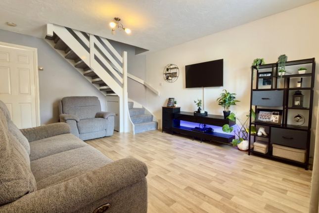 90, Murrain Drive, Maidstone photo 3